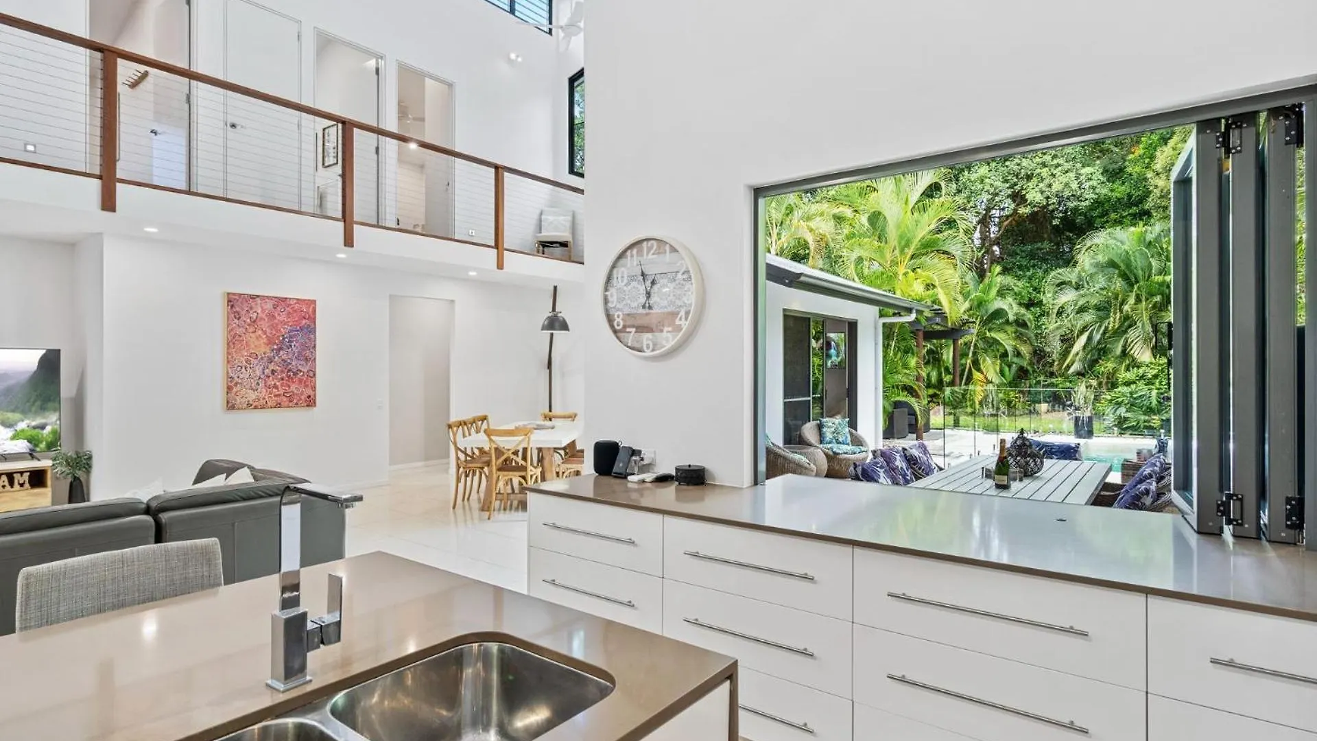 Belle Escapes Villa Aurelia Palm Cove Australien